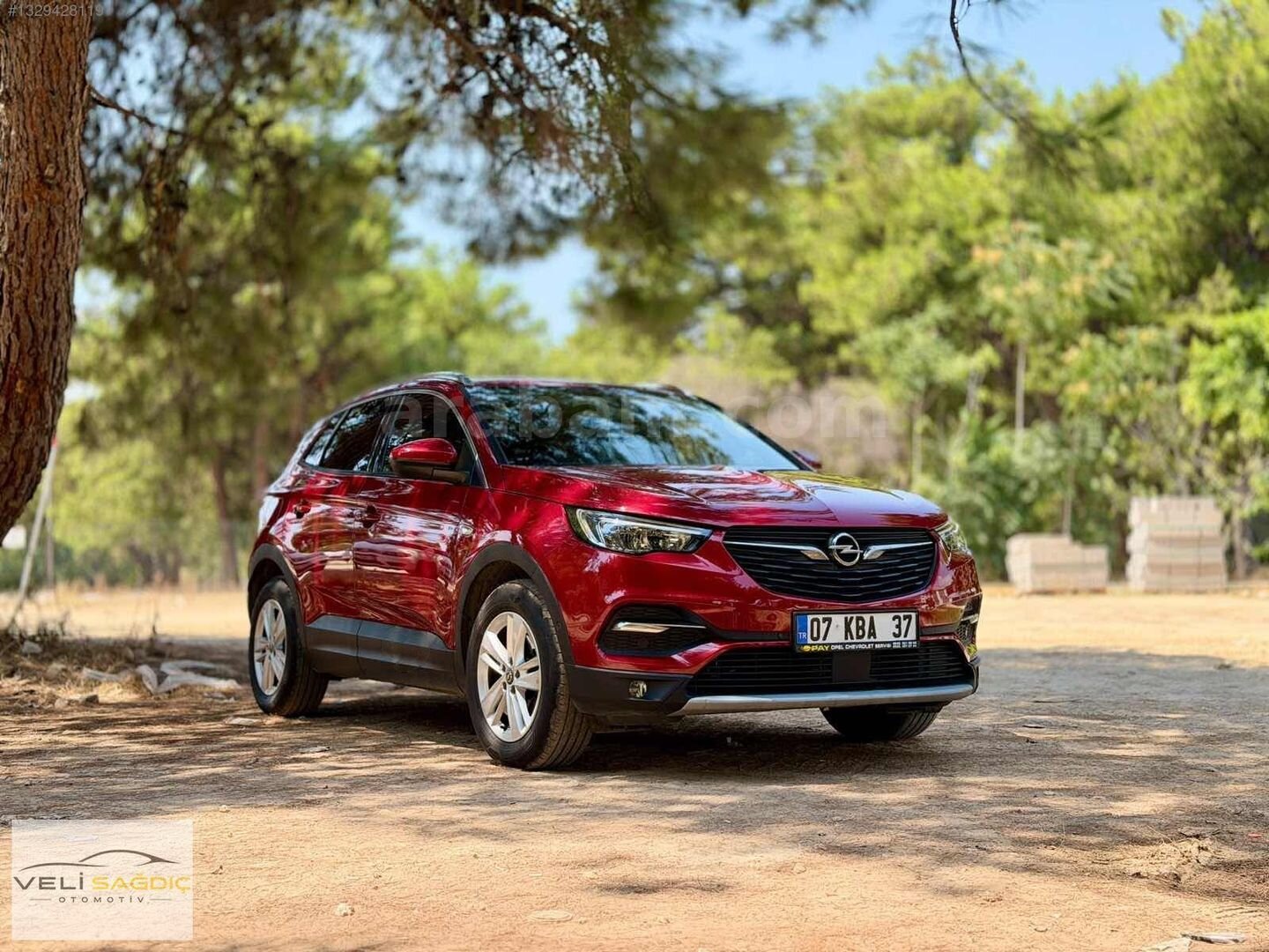 Galeriden Opel Grandland 1.2 T Edition 2021 Model Antalya 70.000 km Kırmızı 4