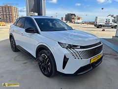 2024 Peugeot 3008 1.2 Hybrid Allure 28600 km DE