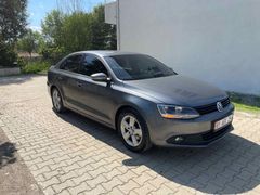 Sahibinden Volkswagen Jetta 1.6 TDi Trendline 2011 Model  254.700 km Füme