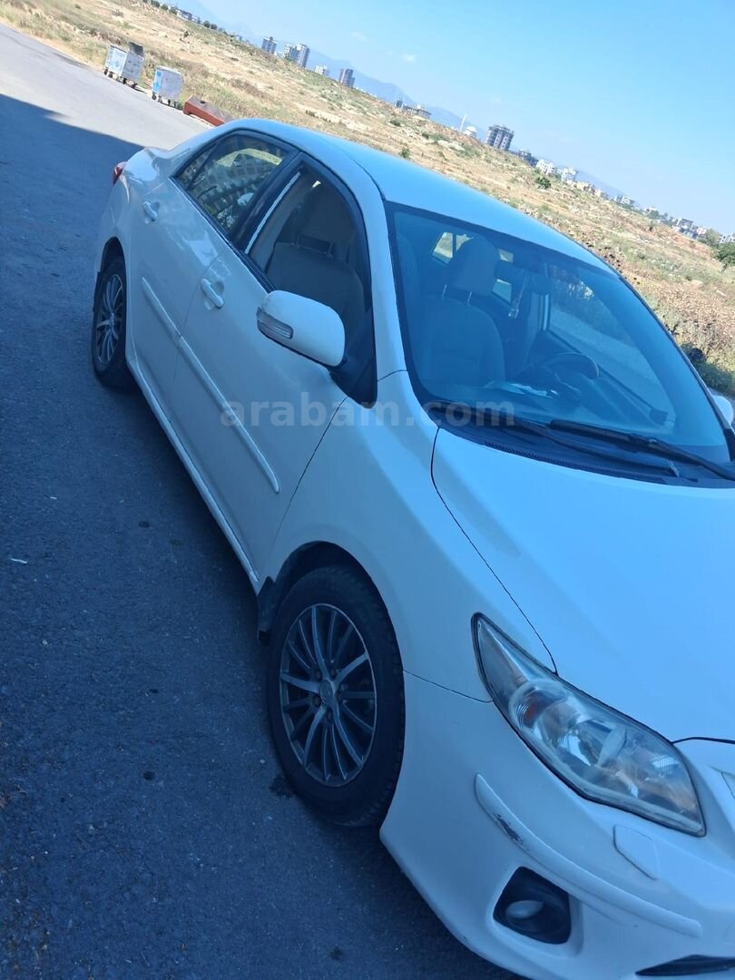 Sahibinden Toyota Corolla 1.4 D-4D Comfort Extra 2012 Model Mersin 146.000 km Beyaz 5