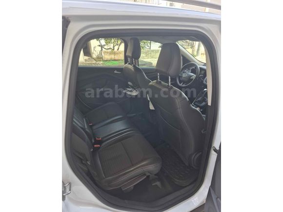 DK OTOMOTİVDEN TEMİZ KUGA