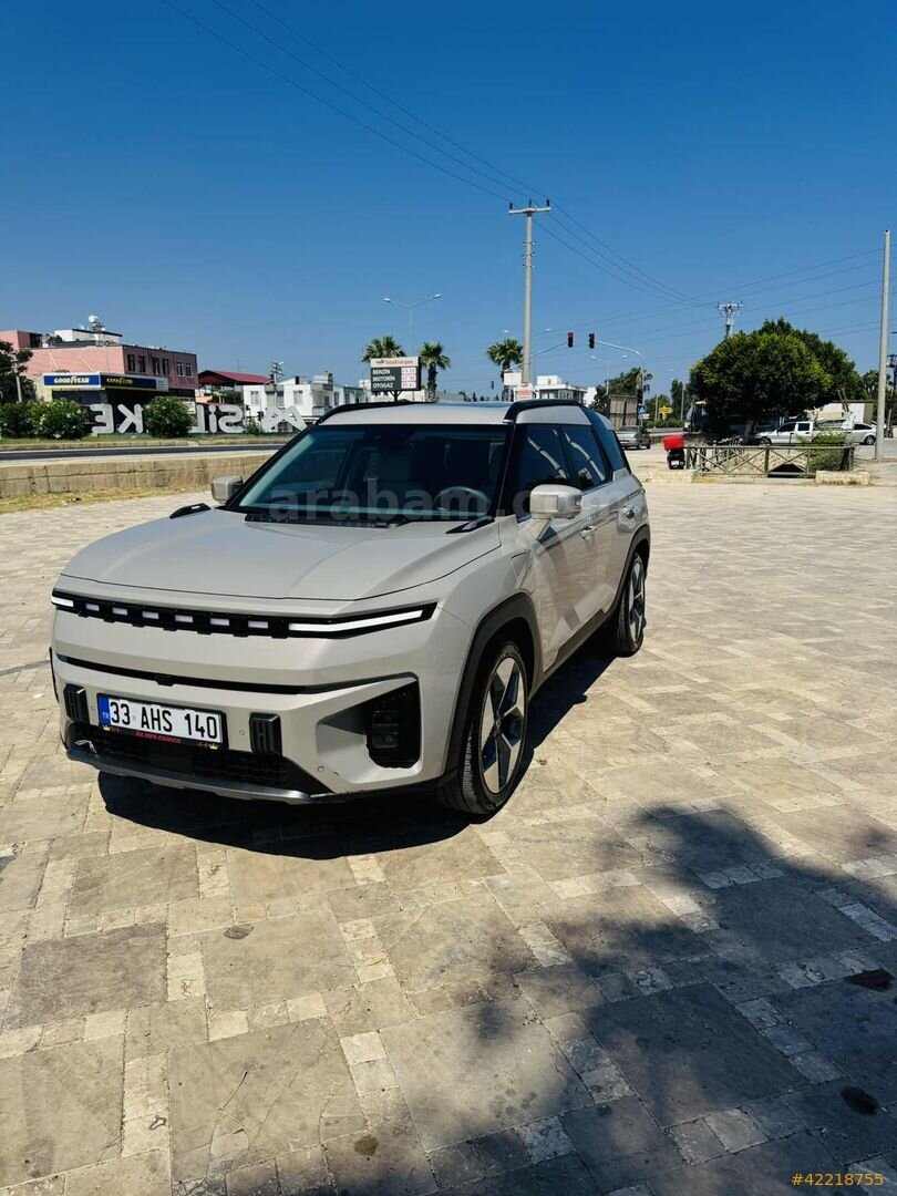 Galeriden KGM SsangYong Torres EVX 4x2 2024 Model Mersin 40.000 km Bej 1