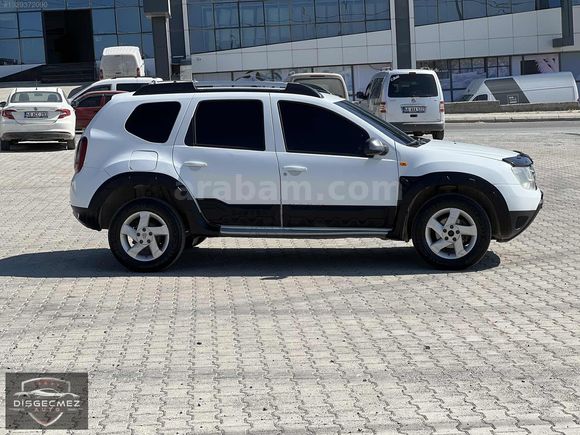 BAKIMLI DUSTER 4X4