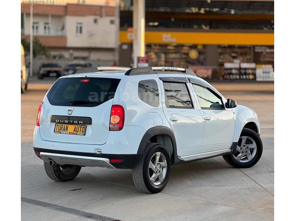 Düşük km Dacia Duster Emsalsiz Temizlikte