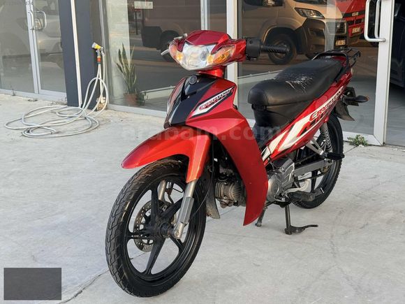 2015 MODEL KIRMIZI ORJİNAL YAMAHA CRYPTON 11 BİN KM