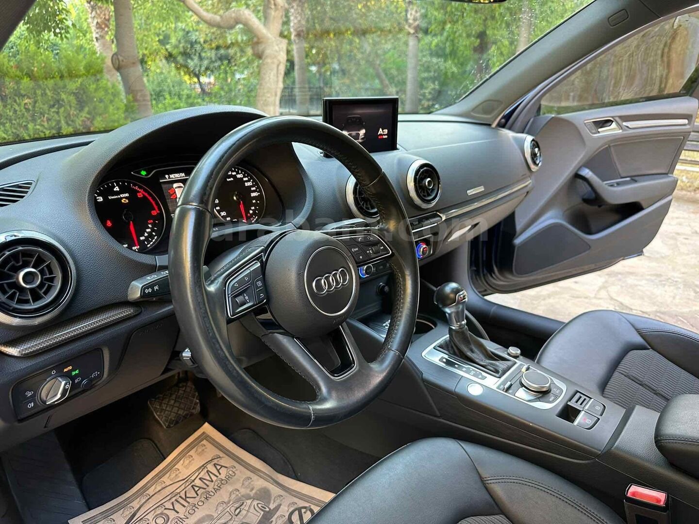 Sahibinden Audi A3 Sedan 1.6 TDI 2018 Model İstanbul 180.000 km Lacivert 6