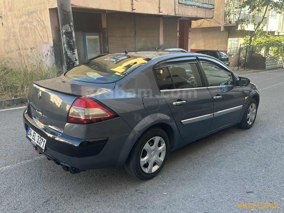 CNR'DEN TEMİZ DEĞİŞENSİZ MEGANE II