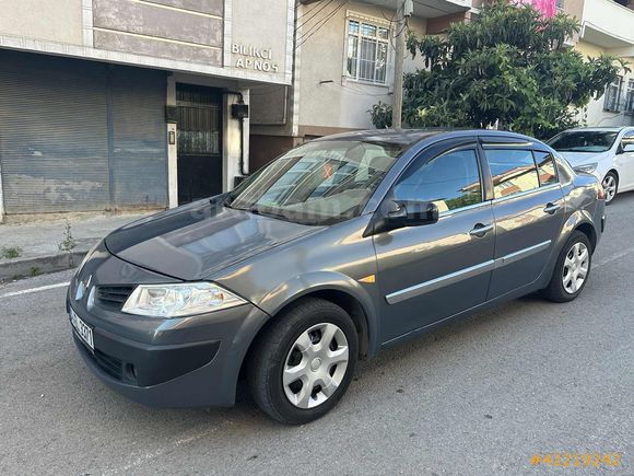 CNR'DEN TEMİZ DEĞİŞENSİZ MEGANE II