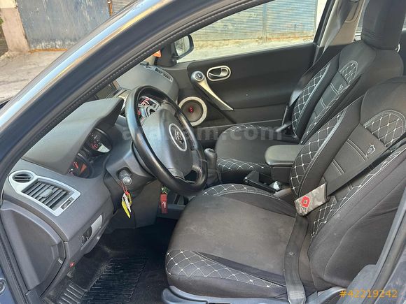 CNR'DEN TEMİZ DEĞİŞENSİZ MEGANE II