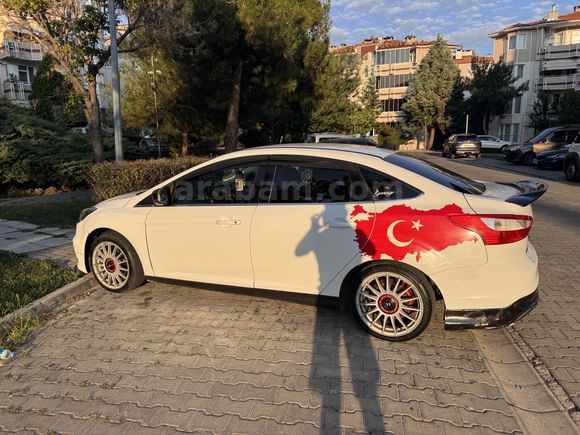 Sahibinden Ford Focus 1.6 Ti-VCT Titanium 2012 Model 