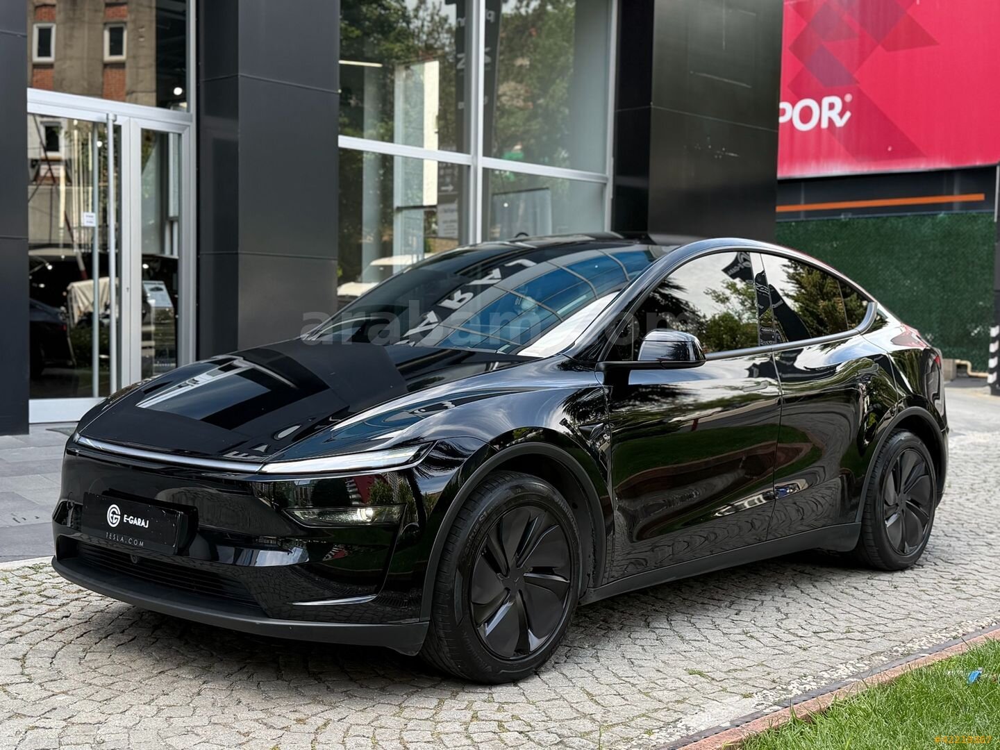 Galeriden Tesla Model Y Premium (Juniper) 2025 Model İstanbul 45.000 km Siyah 5