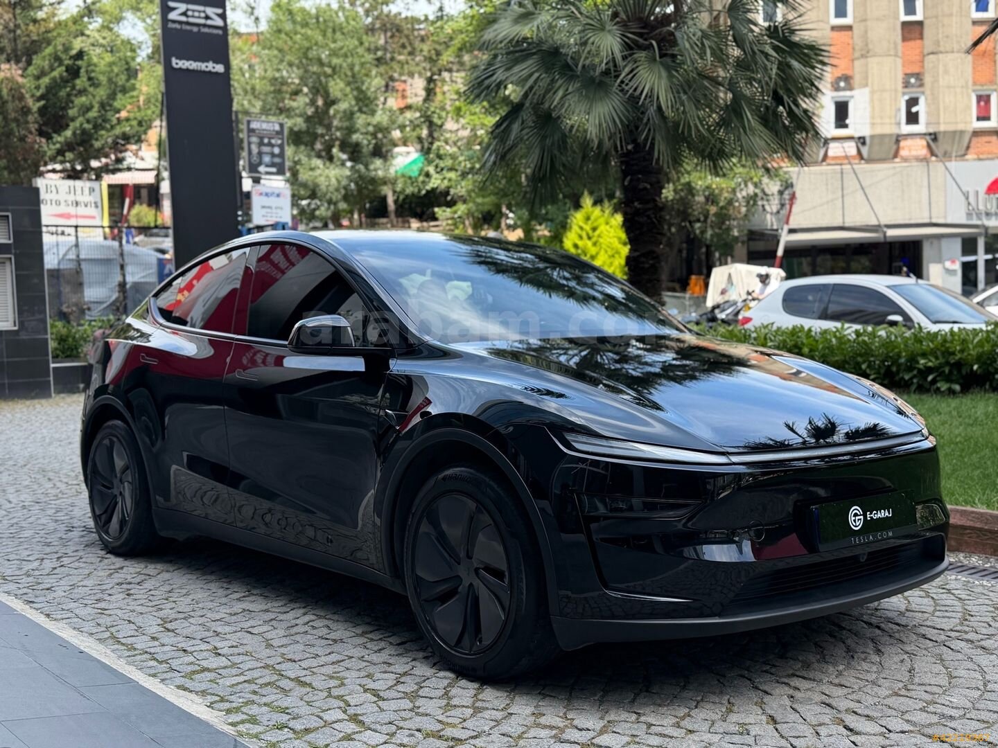 Galeriden Tesla Model Y Premium (Juniper) 2025 Model İstanbul 45.000 km Siyah 6