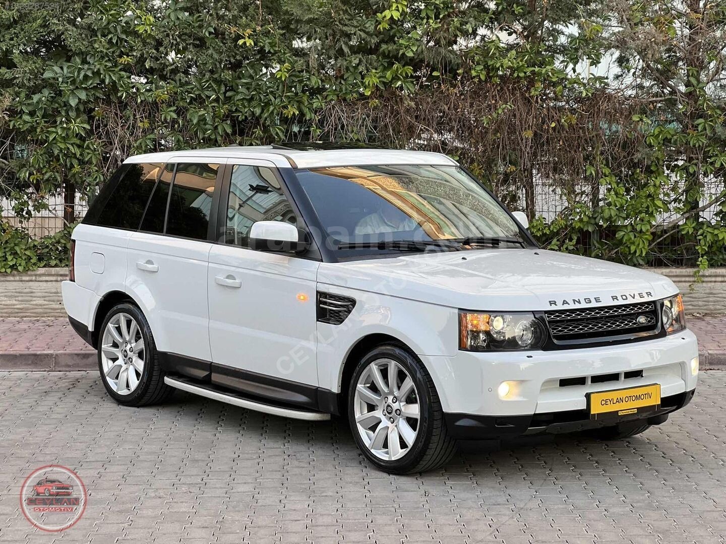 Galeriden Land Rover Range Sport 3.0 SDV6 SE 2012 Model Konya 116.000 km Beyaz 2