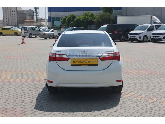 BÜYÜKSOYLU BEYSOY'DAN 2014 COROLLA 1.4D ADVANCE 90 Hp