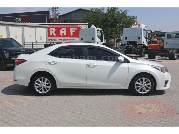 BÜYÜKSOYLU BEYSOY'DAN 2014 COROLLA 1.4D ADVANCE 90 Hp