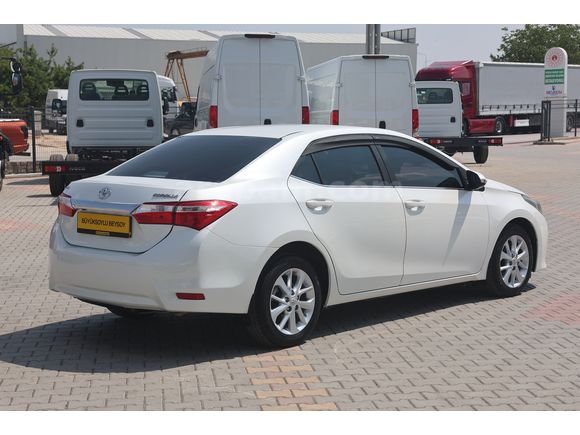 BÜYÜKSOYLU BEYSOY'DAN 2014 COROLLA 1.4D ADVANCE 90 Hp