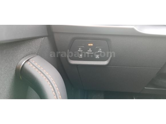 Sahibinden Cupra Formentor 1.5 e-TSI Mhev Impulse 2025 Model  6.001 km Mavi
