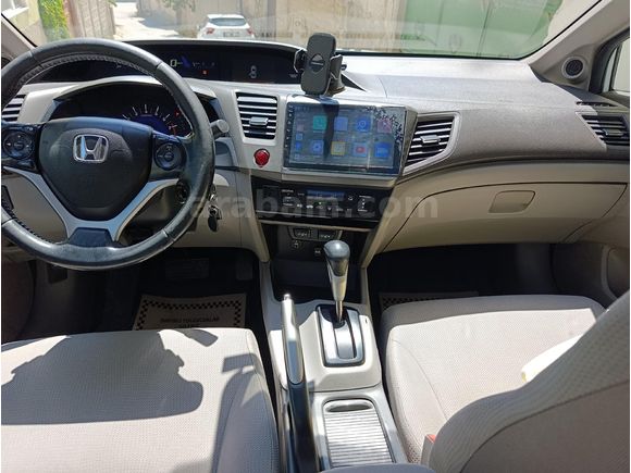Sahibinden Honda Civic 1.6i VTEC Eco Elegance 2014 Model