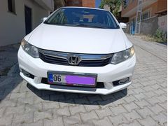 Sahibinden Honda Civic 1.6i VTEC Eco Elegance 2014 Model