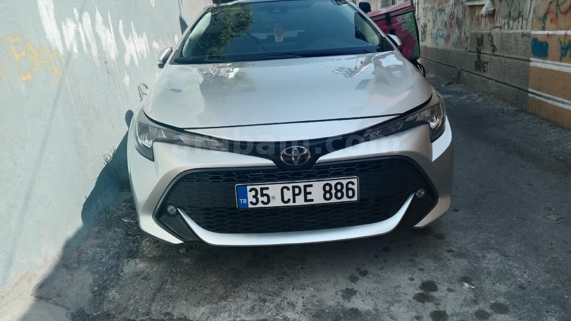 Sahibinden Toyota Corolla 1.2 T Flame X-Pack 2021 Model 22.000 km Gri (Gümüş) 6