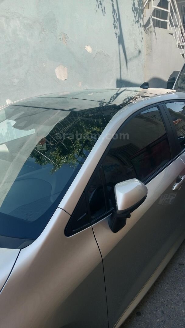 Sahibinden Toyota Corolla 1.2 T Flame X-Pack 2021 Model 22.000 km Gri (Gümüş) 7