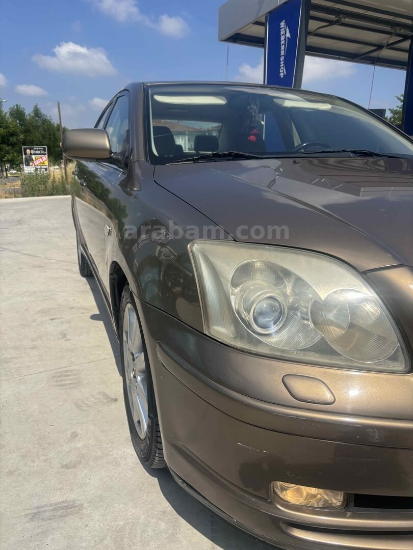 Sahibinden Toyota Avensis 1.6 Elegant 2005 Model Sakarya 395.000 km Kahverengi 3