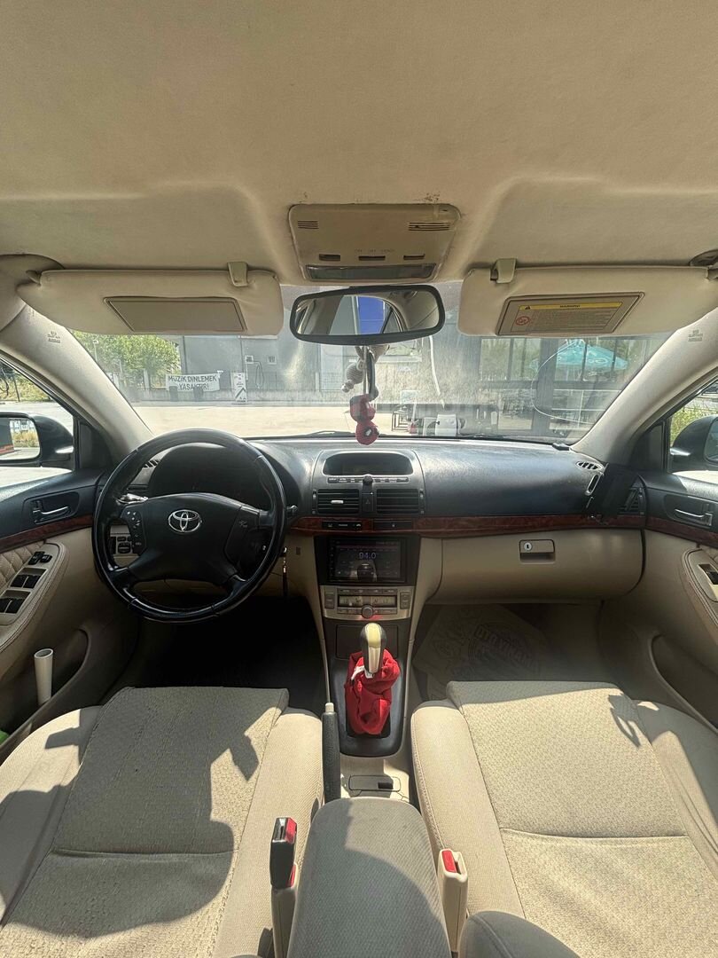 Sahibinden Toyota Avensis 1.6 Elegant 2005 Model Sakarya 395.000 km Kahverengi 1