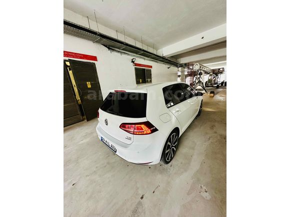 2 ci sahibinden hatasız Golf 1.4 TSi Highline 2013 Model 