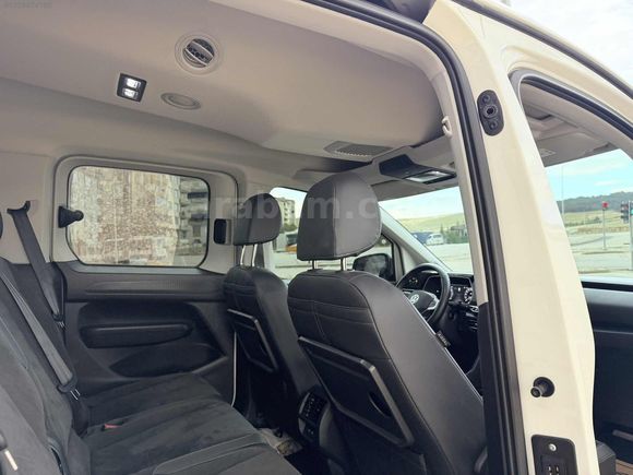 AKSA'DAN 2024 CADDY STYLE BOYASIZ 62.000KM İLK ELDEN SIFIR GİBİ