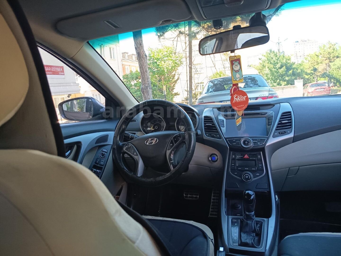 Sahibinden Hyundai Elantra 1.6 CRDi Elite 2015 Model İstanbul 325.000 km Kahverengi 7