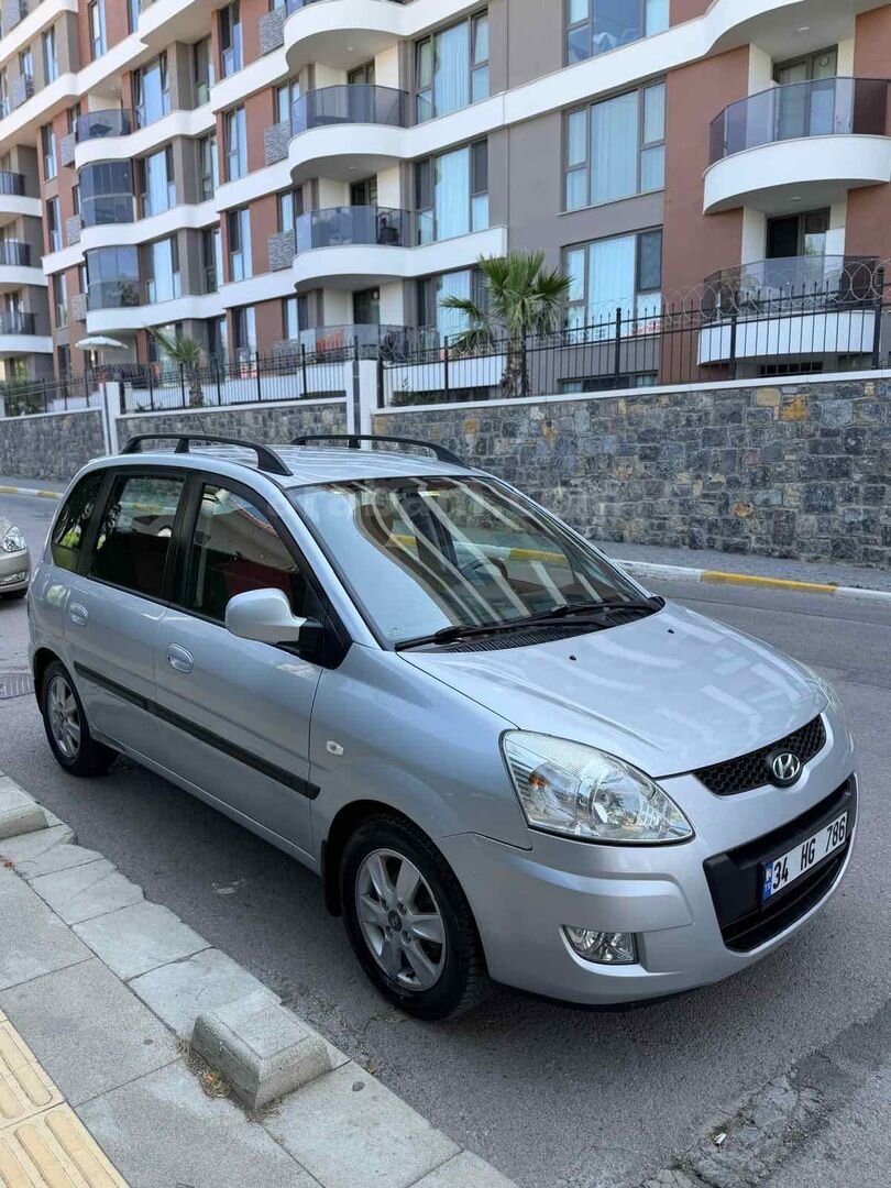 Galeriden Hyundai Matrix 1.5 CRDi Style 2010 Model İstanbul 158.000 km Gri (Gümüş) 6