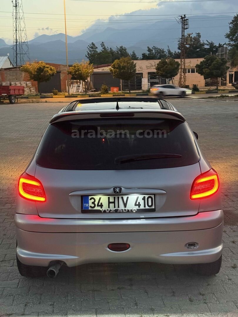 Sahibinden Peugeot 206 1.6 XS 2000 Model Kahramanmaraş 290.000 km Gri (Gümüş) 4