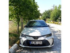 Sahibinden Toyota Corolla 1.5 Dream 2023 Model  2.000 km Beyaz