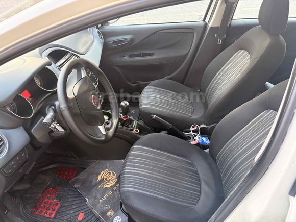Sahibinden Fiat Punto EVO 1.4 Fire Dynamic 2010 Model 