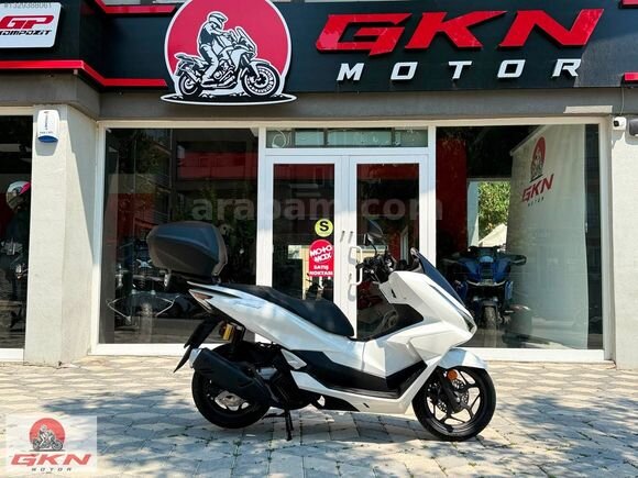 Galeriden Honda PCX125 DX 2026 Model Isparta 6.100 km Beyaz