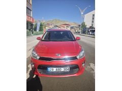 Sahibinden Kia Rio 1.25 CVVT Concept 2017 Model Kocaeli 95.000 km Kırmızı