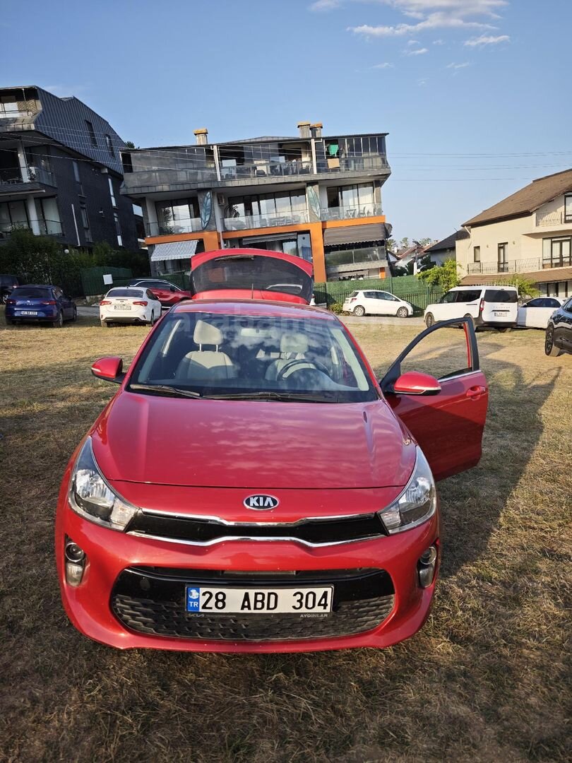 Sahibinden Kia Rio 1.25 CVVT Concept 2017 Model Kocaeli 93.500 km Kırmızı 2