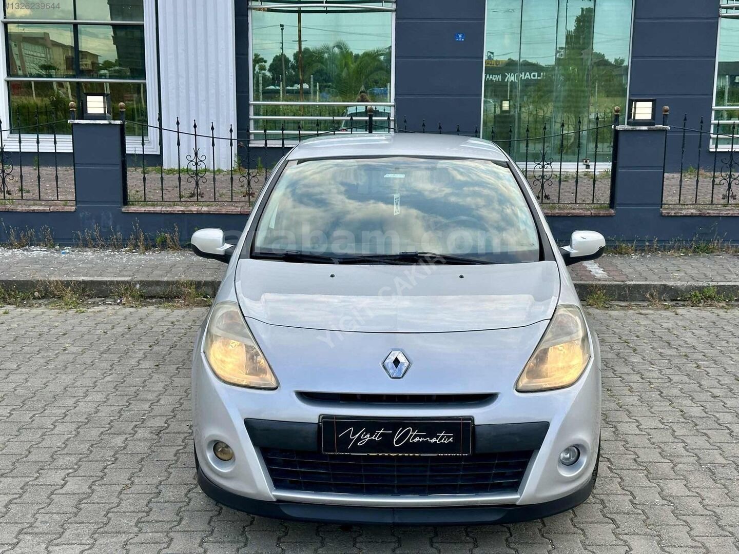 Galeriden Renault Clio 1.5 dCi Extreme 2010 Model Samsun 227.000 km Gri 2