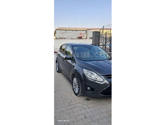 Sahibinden Ford C-Max 1.6 TDCi Titanium X 2015 Model