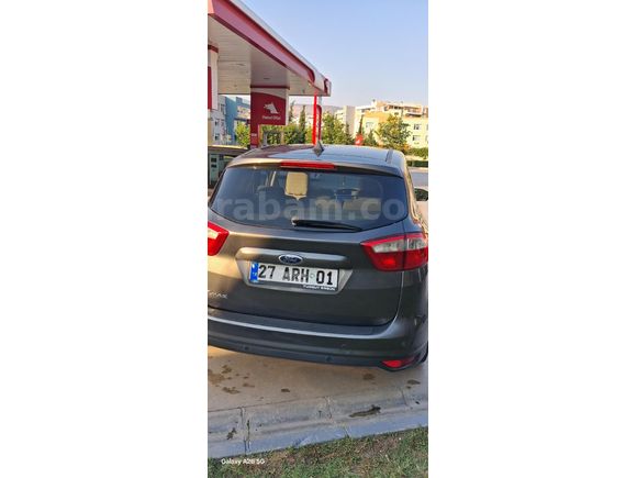 Sahibinden Ford C-Max 1.6 TDCi Titanium X 2015 Model