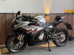 DURAN AUTO'DAN SIFIR KONDİSYONLU CFMOTO SR250