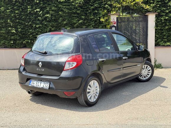 Sahibinden Renault Clio 1.5 dCi Expression 2009 Model 