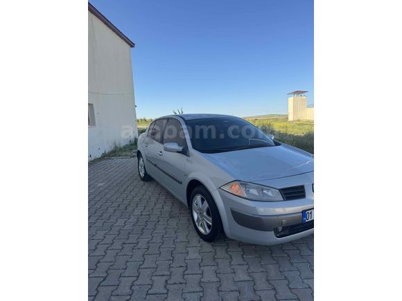 Sahibinden Renault Megane 1.6 Authentique 2004 Model 