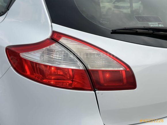 2013 MODEL RENAULT MEGANE 1.6 JOY 245.000 KM BENZİN/LPG