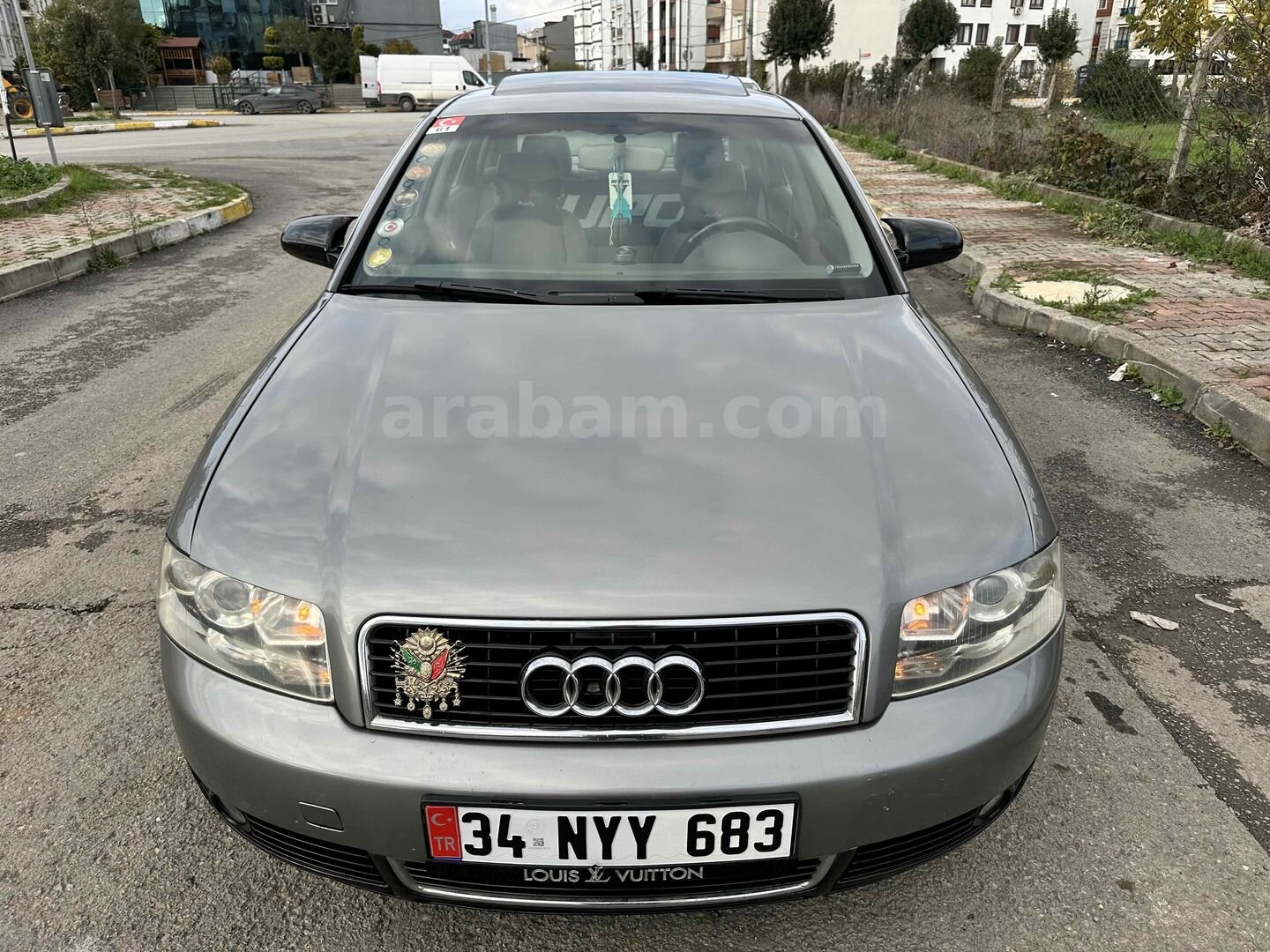 Sahibinden Audi A4 Sedan 1.6 2005 Model İstanbul 270.000 km Gri (metalik) 2