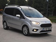 Sahibinden Ford Tourneo Courier 1.5 TDCi Titanium 2019 Model