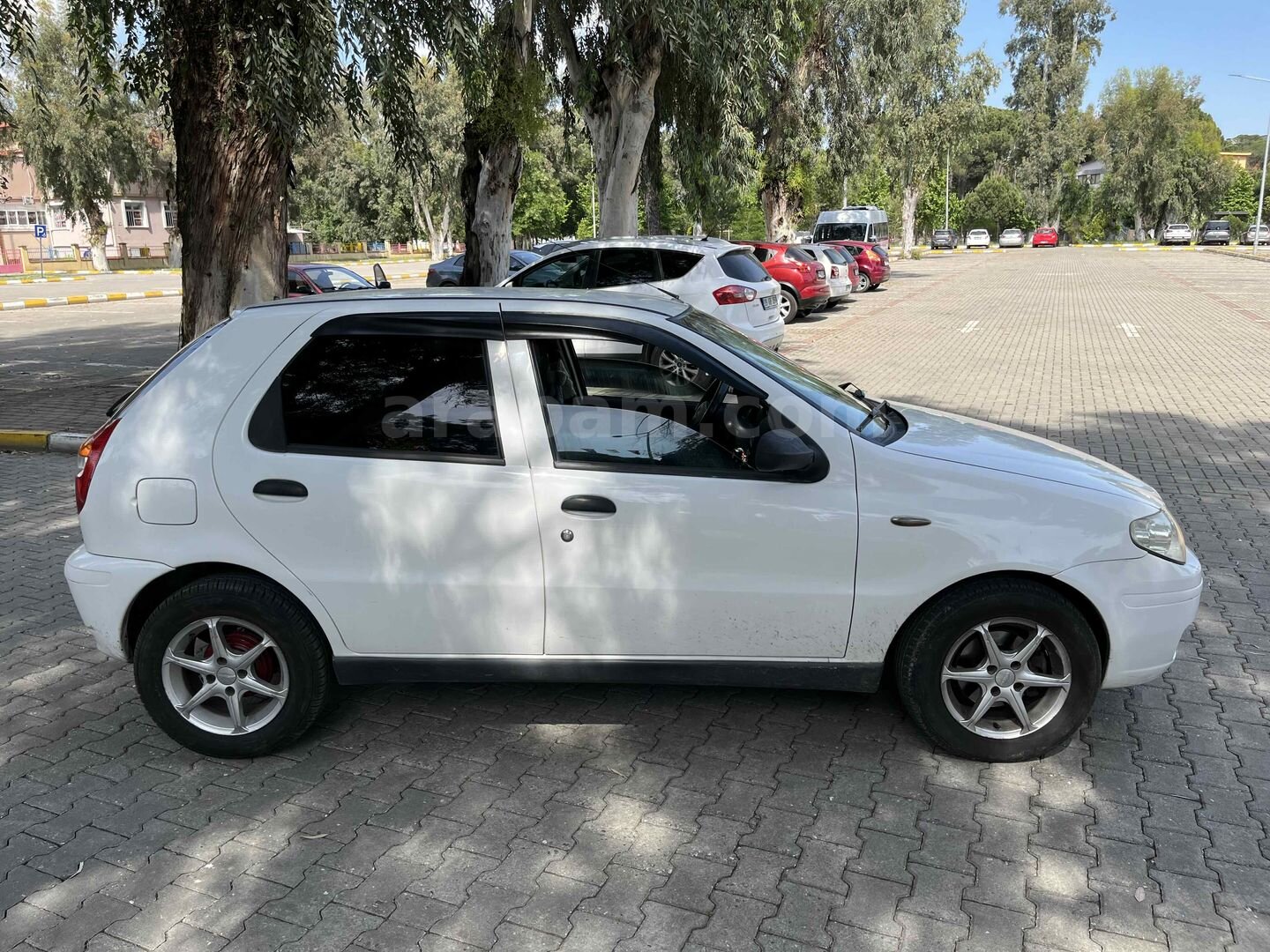Sahibinden Fiat Palio 1.3 Multijet 2 Yıl Vizeli 4
