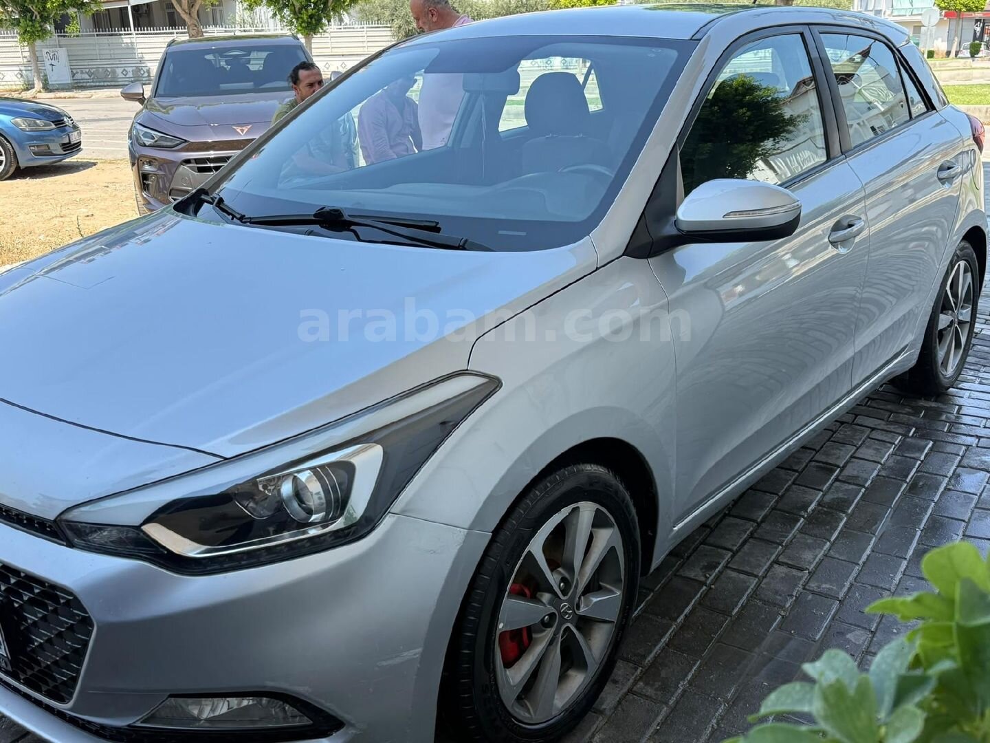 Sahibinden Hyundai i20 1.4 CRDi Style 2017 Model Antalya 205.000 km Gri 6