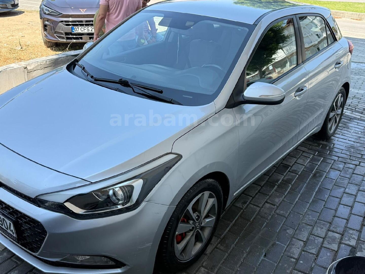 Sahibinden Hyundai i20 1.4 CRDi Style 2017 Model Antalya 205.000 km Gri 3