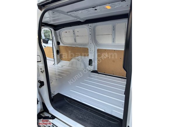 KURU DAN 2025 JUMPY 57.000 KM DE OTOMATİK BOYASIZ